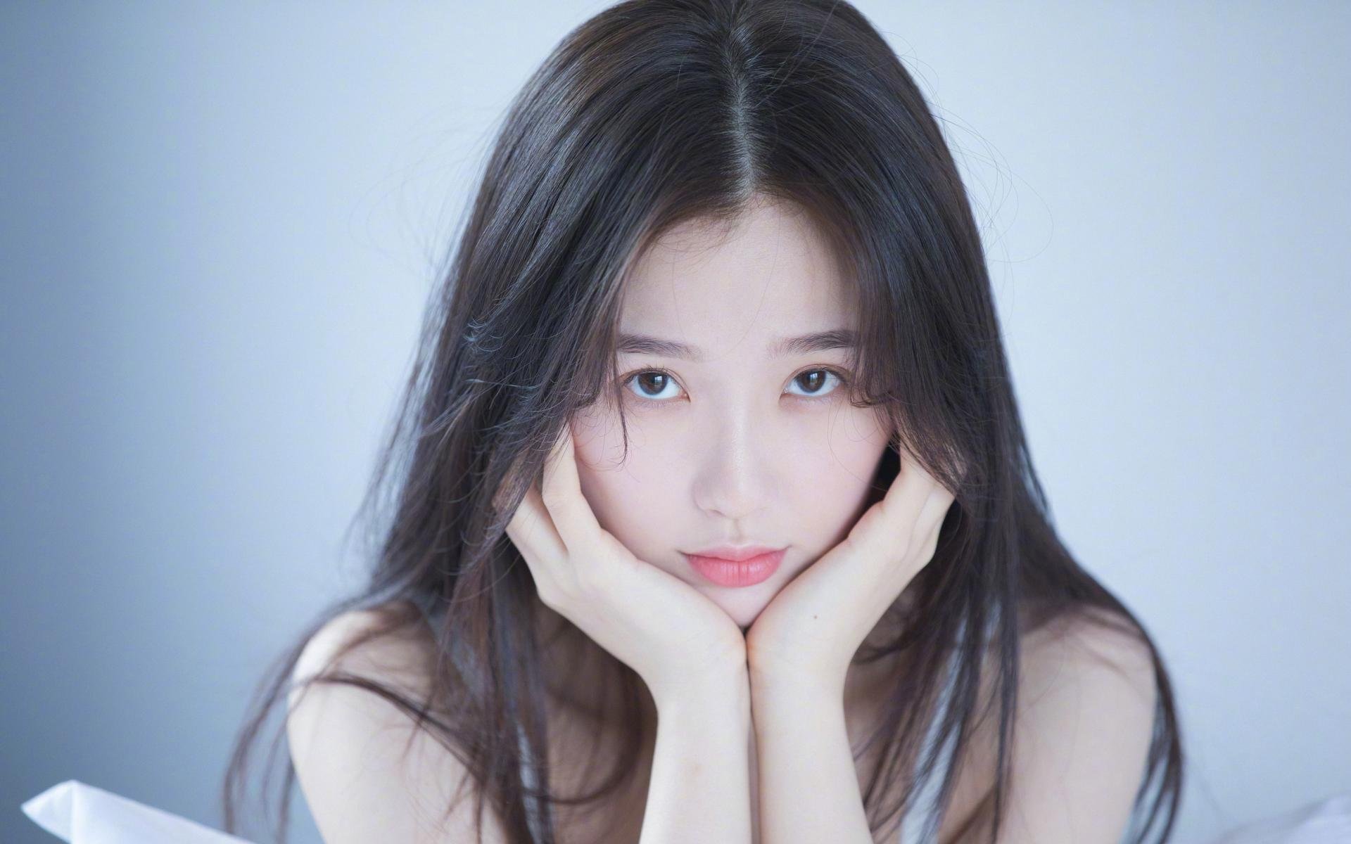 九游网游官网-“西甲战火不断，豪门激战点燃赛场热情”，西甲豪门球队